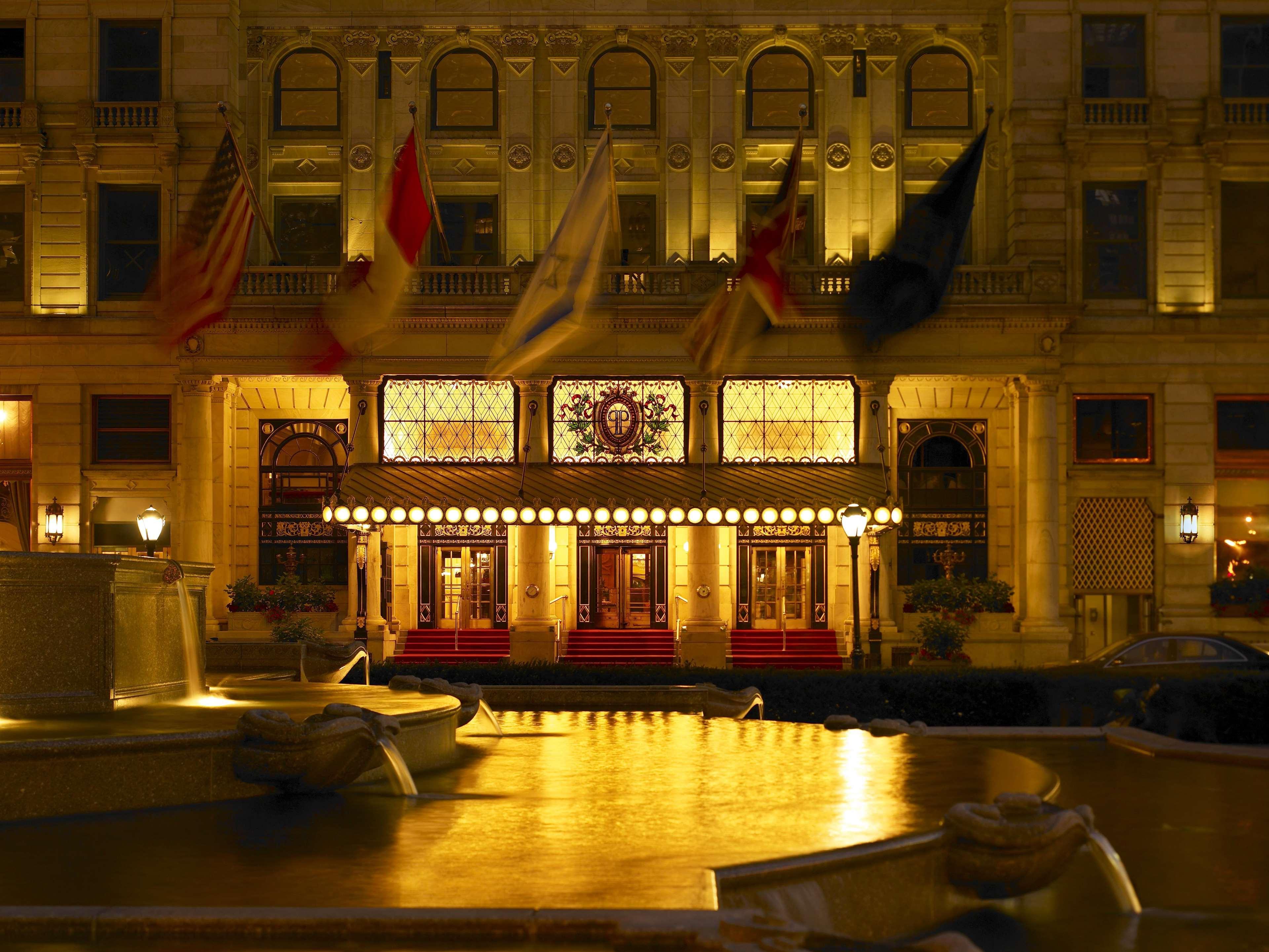 The Plaza Hotel New York Buitenkant foto